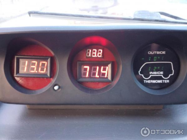 Автомобиль Mitsubishi Delica L300 минивэн фото