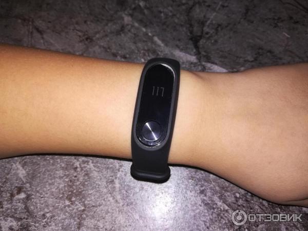 Фитнес-браслет Xiaomi Mi Band 2 фото
