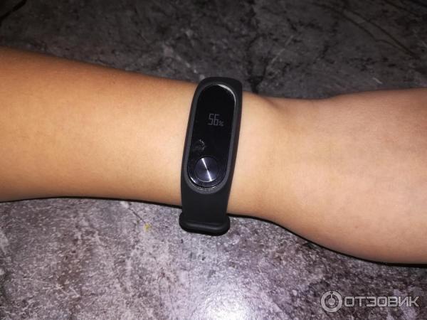 Фитнес-браслет Xiaomi Mi Band 2 фото