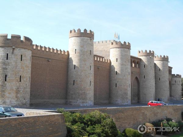 Дворец Альхаферия Palacio de la Aljaferia (Испания, Сарагоса) фото