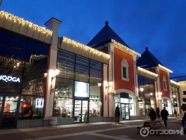 Торгово-развлекательный центр Outlet Village Белая Дача (Россия, Москва) фото