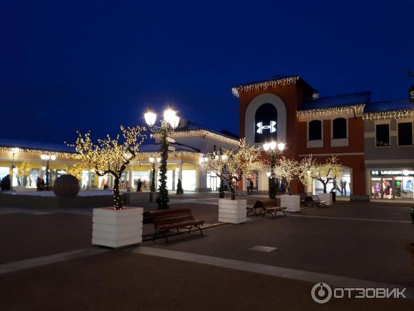 Торгово-развлекательный центр Outlet Village Белая Дача (Россия, Москва) фото