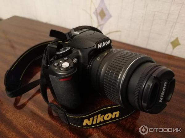 Цифровой зеркальный фотоаппарат Nikon D3100 18-55 Kit