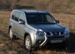 Автомобиль Nissan X-Trail внедорожник фото