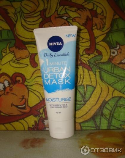 Маска для лица Nivea 1 minute URBAN DETOX MASKE Erfrichend Gruner Tee & Hualuron фото