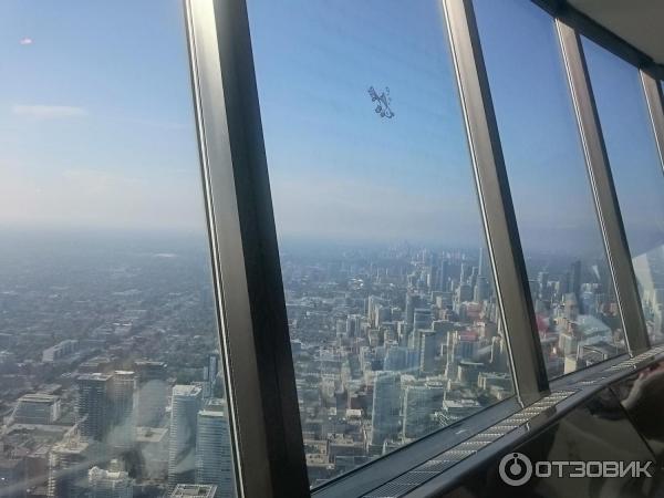 Экскурсия по CN Tower (Канада, Торонто) фото