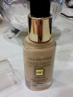 Тональный крем Max Factor Facefinity 3 in 1 фото