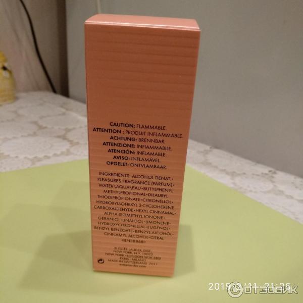 Парфюмированная вода Estee Lauder Pleasures фото