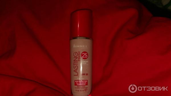 тональный крем Rimmel Lasting Finish 25hour