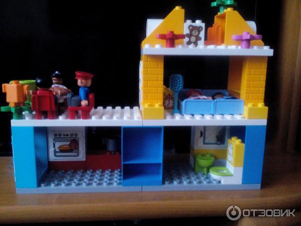 Конструктор Lego Duplo Семейный дом фото