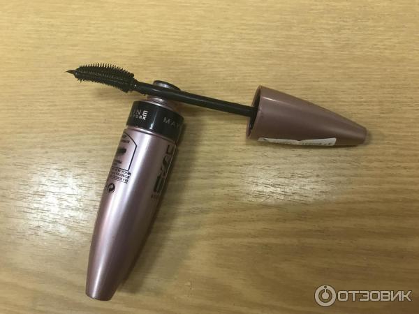 Тушь для ресниц Maybelline Lash Sensational Luscious фото