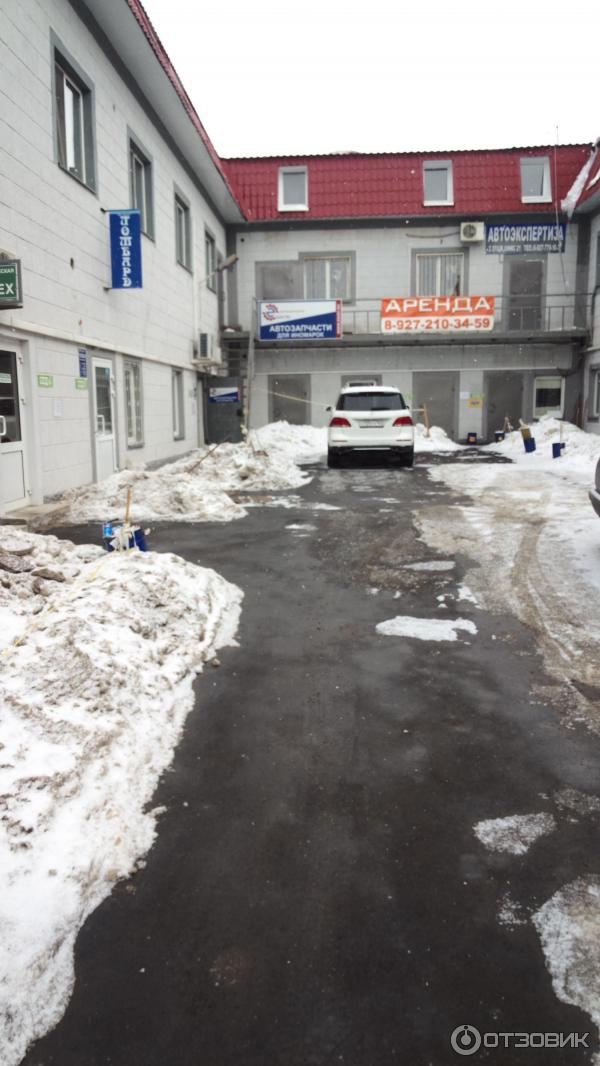 закрытый дворик