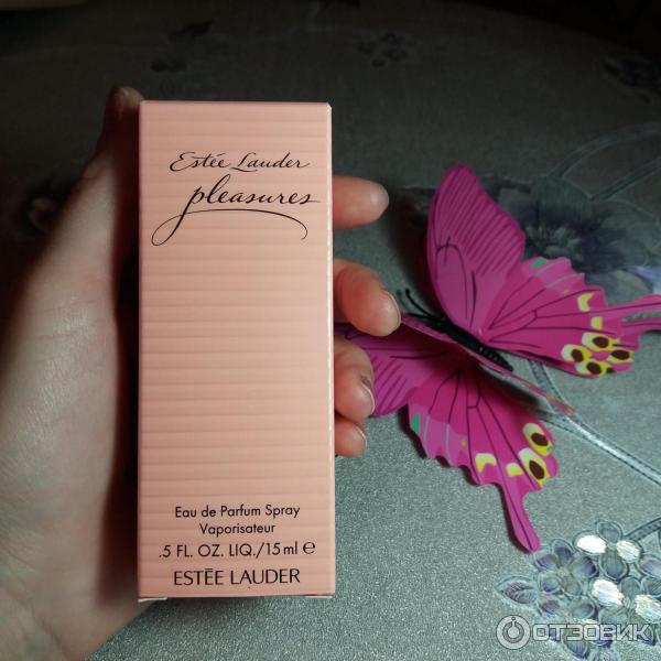 Парфюмированная вода Estee Lauder Pleasures фото