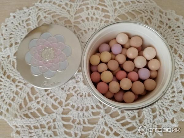 Пудра в шариках Guerlain Meteorites Perles фото