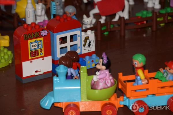 Конструктор Lego Duplo Большой парк аттракционов фото