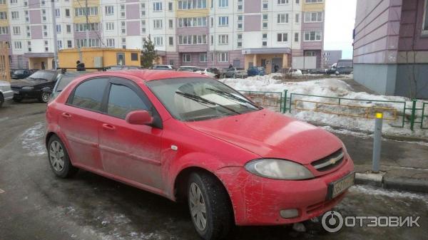 Автомобиль Chevrolet Lacetti хэтчбек фото