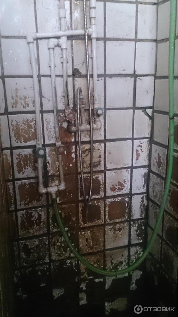 Санузел в грязелечебнице, здесь вы должны мыться после процедур