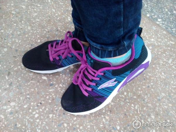 Кроссовки женские SUFA фото