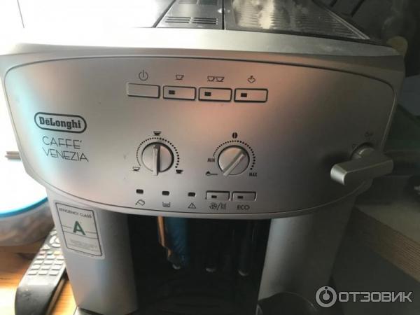 Кофемашина DeLonghi ESAM 2200 Caffe Venezia фото