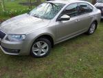 Автомобиль Skoda Octavia А7 лифтбек фото