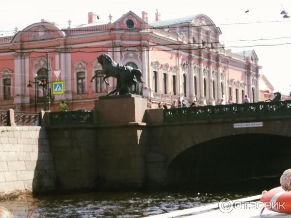 Экскурсия по Неве и каналам Северная Венеция (Россия, Санкт-Петербург) фото