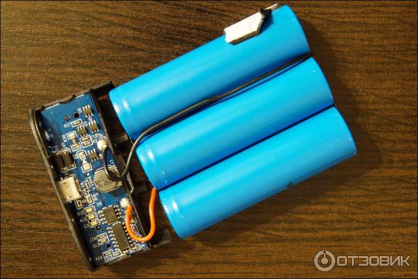 внешний аккумулятор Xiaomi Power bank 10000 mAh.
