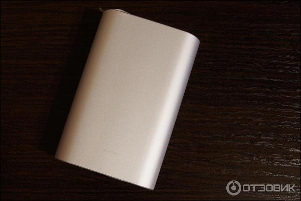 внешний аккумулятор Xiaomi Power bank 10000 mAh.