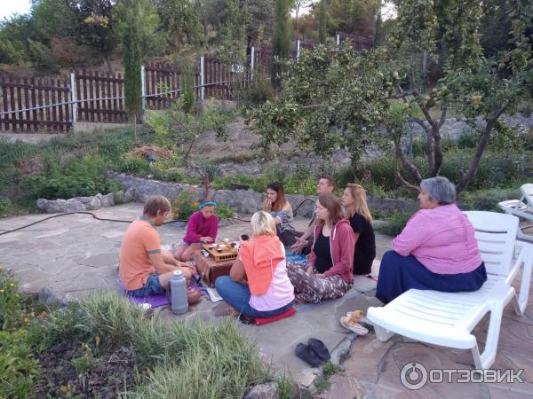 Гостиница Арпат (Крым, с. Зеленогорье) фото