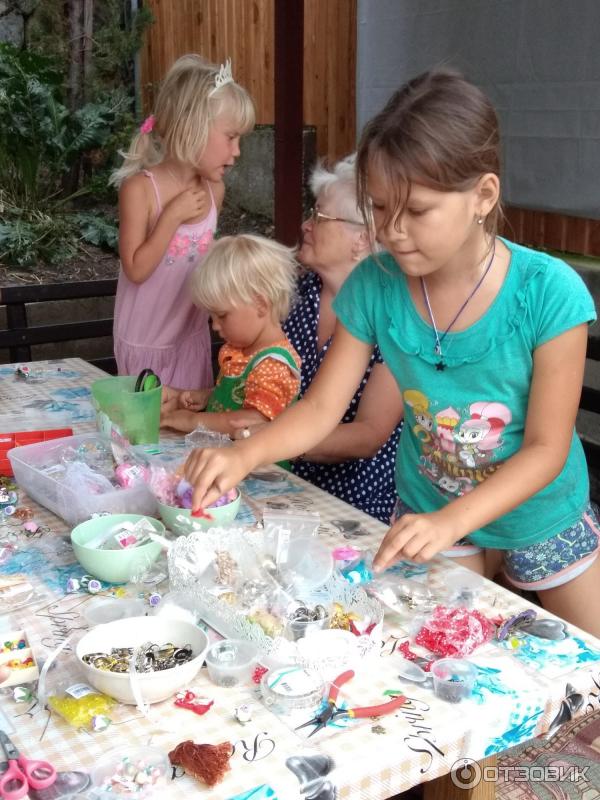 Гостиница Арпат (Крым, с. Зеленогорье) фото