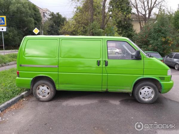 Автомобиль Volkswagen Transporter T4 микроавтобус фото