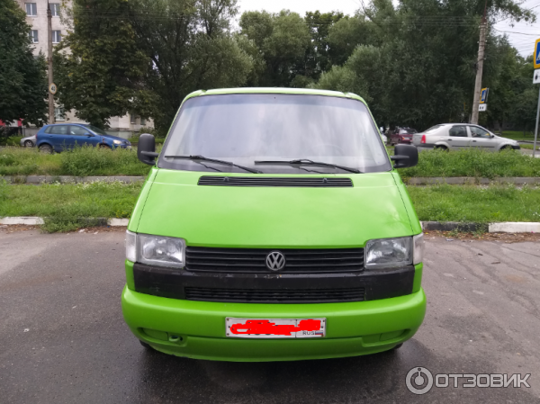 Автомобиль Volkswagen Transporter T4 микроавтобус фото