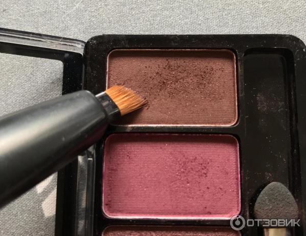 Палетка теней для век Eveline Eyeshadow Professional Palette фото