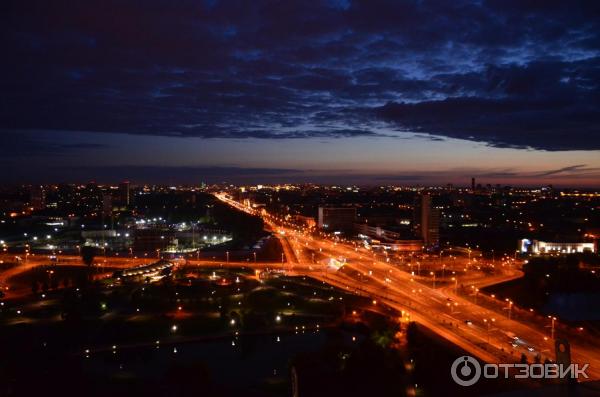 Смотровая площадка национальной библиотеки Беларуси (Беларусь, Минск) фото