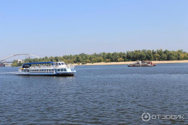 Прогулка на теплоходе по Днепру Оболонь, парк Наталка- Почтовая площадь (Украина, Киев) фото