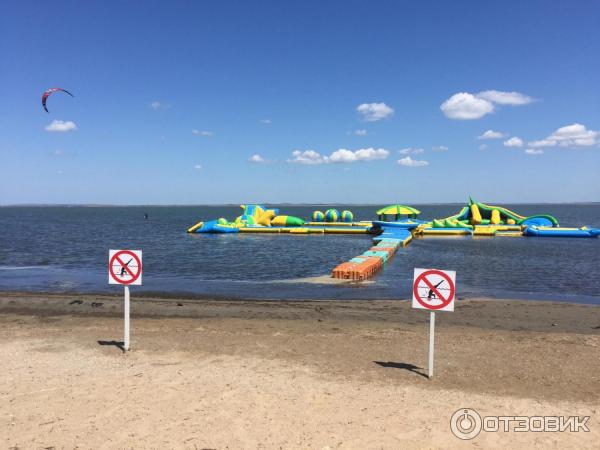 Развлечения на пляже на Бугазской косе