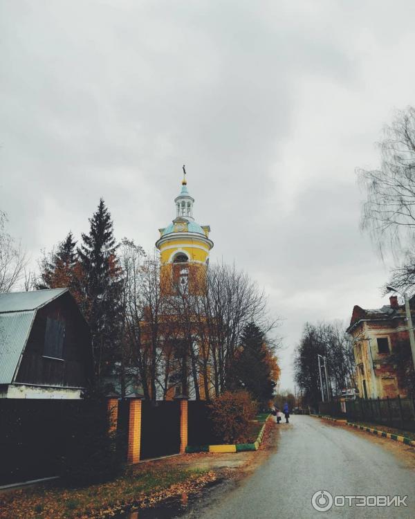 Усадьба Петровское-Алабино (Россия, Московская область) фото