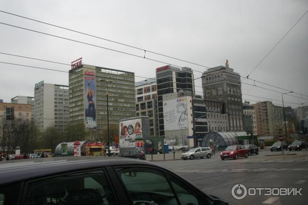 Многоэтажки в Варшаве