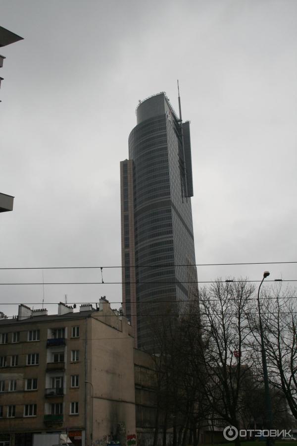 Небоскрёб в Варшаве