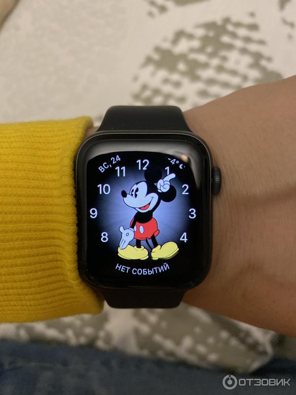 Часы Apple Watch Series 5 фото