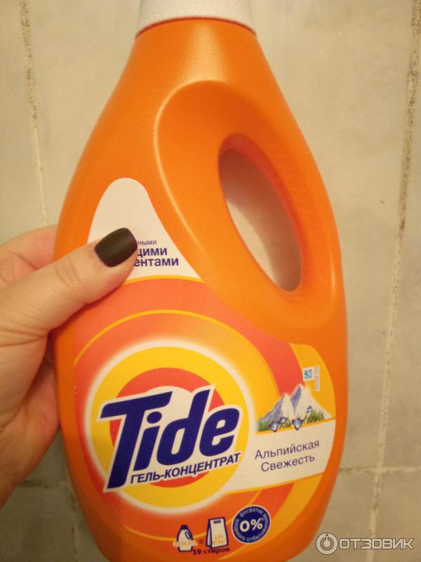 Жидкий стиральный порошок Tide фото