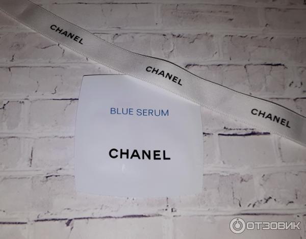 Сыворотка для лица Chanel Blue Serum фото