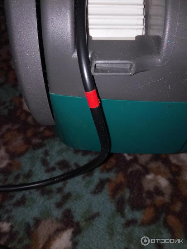Пылесос LG Storm Extra 1300W фото
