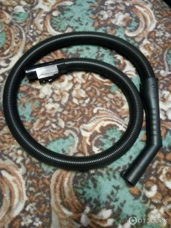 Пылесос LG Storm Extra 1300W фото