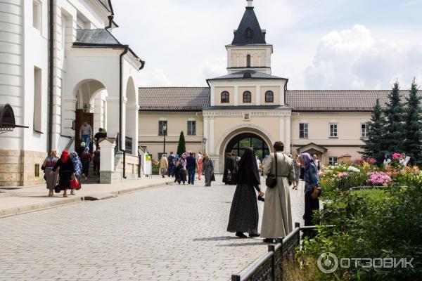 Введенский ставропигиальный мужской монастырь Оптина Пустынь (Россия, Козельск) фото