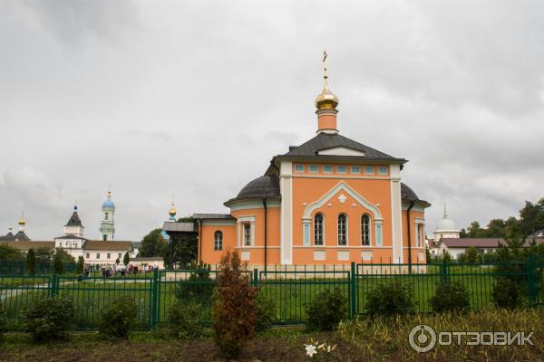 Введенский ставропигиальный мужской монастырь Оптина Пустынь (Россия, Козельск) фото