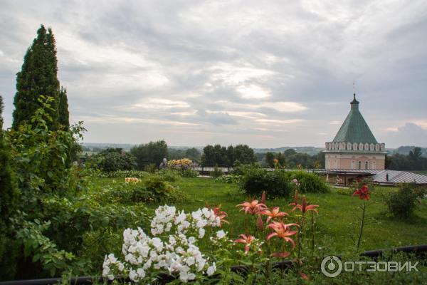 Введенский ставропигиальный мужской монастырь Оптина Пустынь (Россия, Козельск) фото