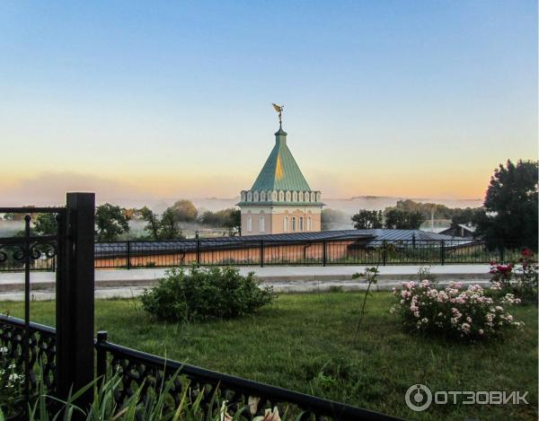 Введенский ставропигиальный мужской монастырь Оптина Пустынь (Россия, Козельск) фото