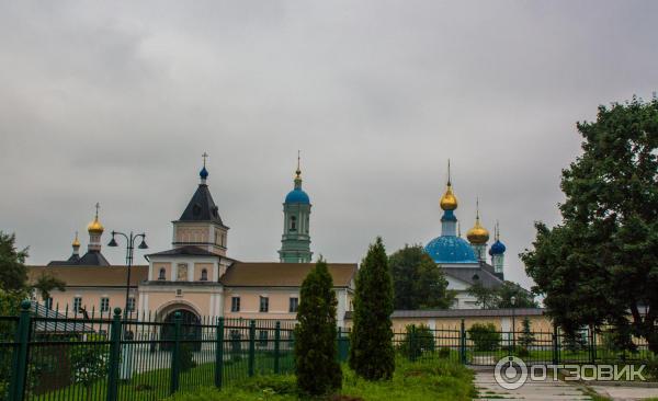 Введенский ставропигиальный мужской монастырь Оптина Пустынь (Россия, Козельск) фото