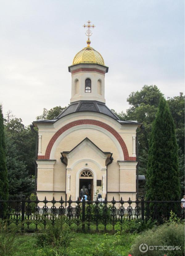 Введенский ставропигиальный мужской монастырь Оптина Пустынь (Россия, Козельск) фото