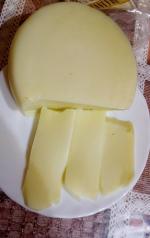 Сыр Первый Вкус "Сулугуни" фото